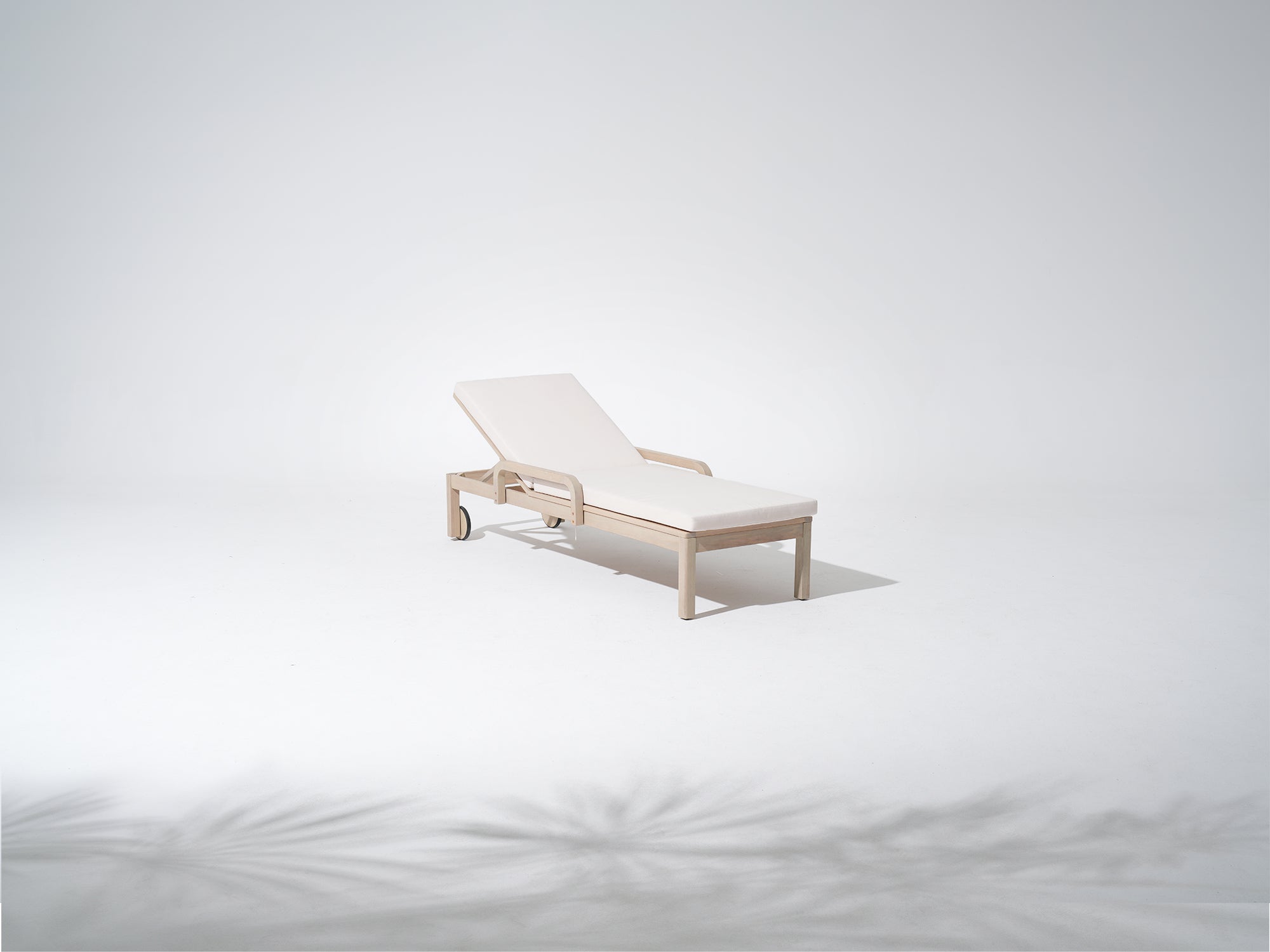 Wooden outdoor chaise lounge adjustable backrest wheels cushion - Image 6